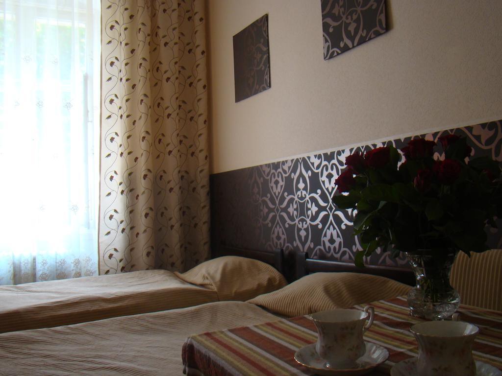 Hotel Polonia Namyslów Quarto foto
